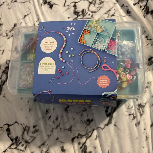 Mondo Llama String A Bling Jewelry Kit with Case New - Picture 2 of 6